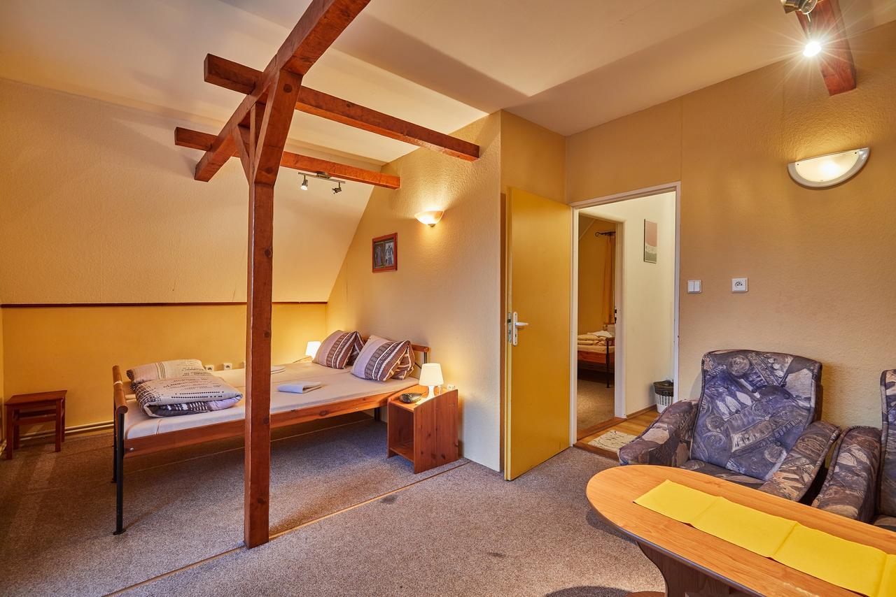Hotel CAMP Dolce Trutnov Zewnętrze zdjęcie